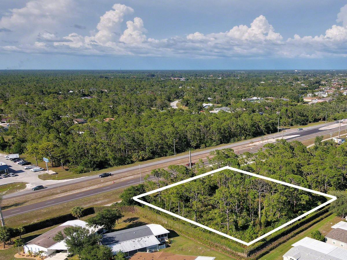 Aerial view of lots 1-4 on Tamiami Trail